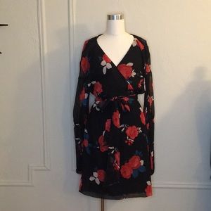 Club Mónaco sz 8 Silk Floral print dress
